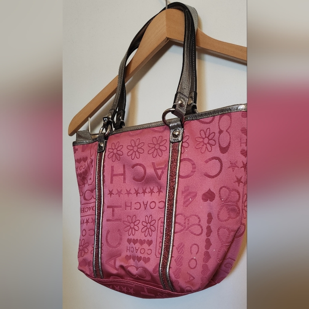 Coach Bag PURSE Glitter Graffiti Pink& Silver - Picture 2 of 8